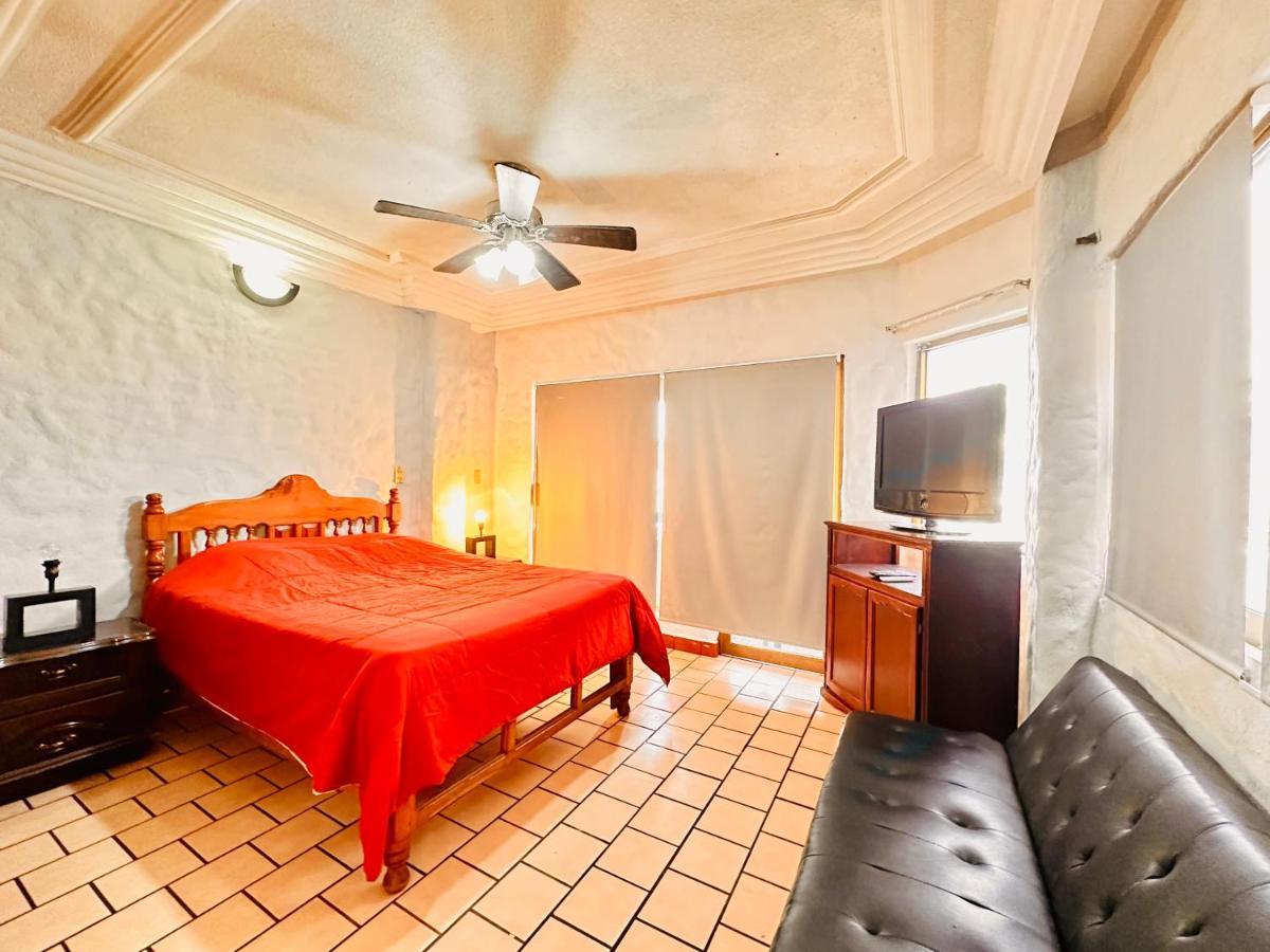 Playa Suites Mazatlan Room photo