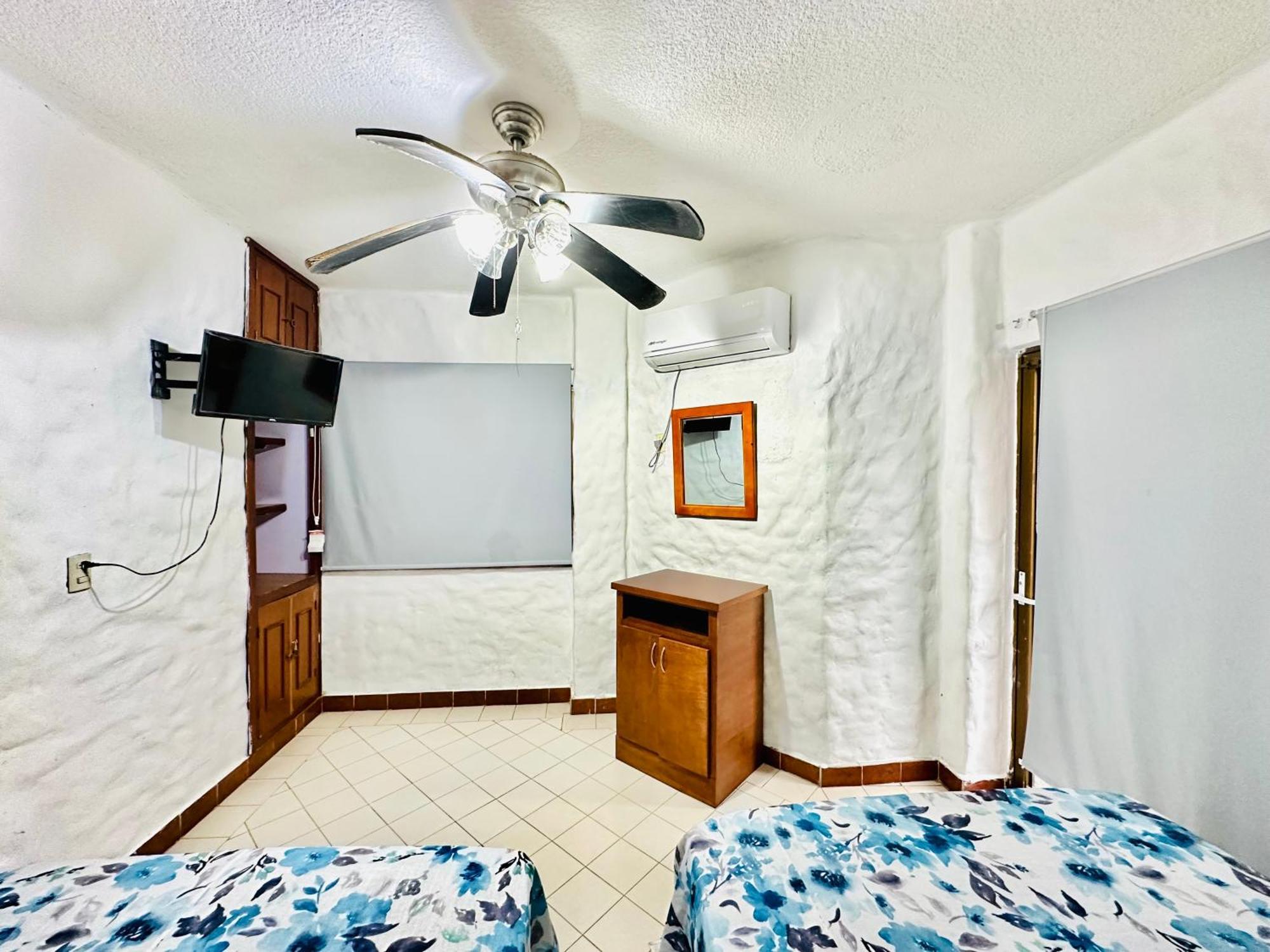 Playa Suites Mazatlan Room photo